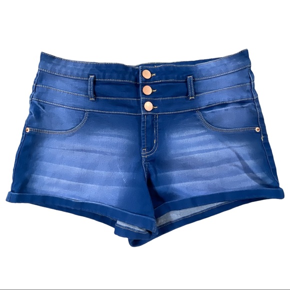 No Boundaries size 17 mid rise bright blue jean shorts with rolled cuffs NWOT - Picture 4 of 8